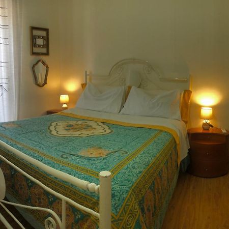 Casa Dorina Charme E Comfort A 100 M Dal Mare 돈나루카타 외부 사진