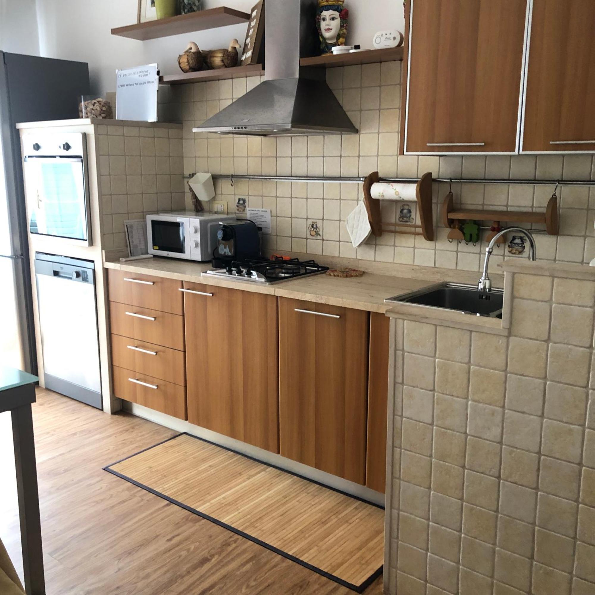 Casa Dorina Charme E Comfort A 100 M Dal Mare 돈나루카타 외부 사진